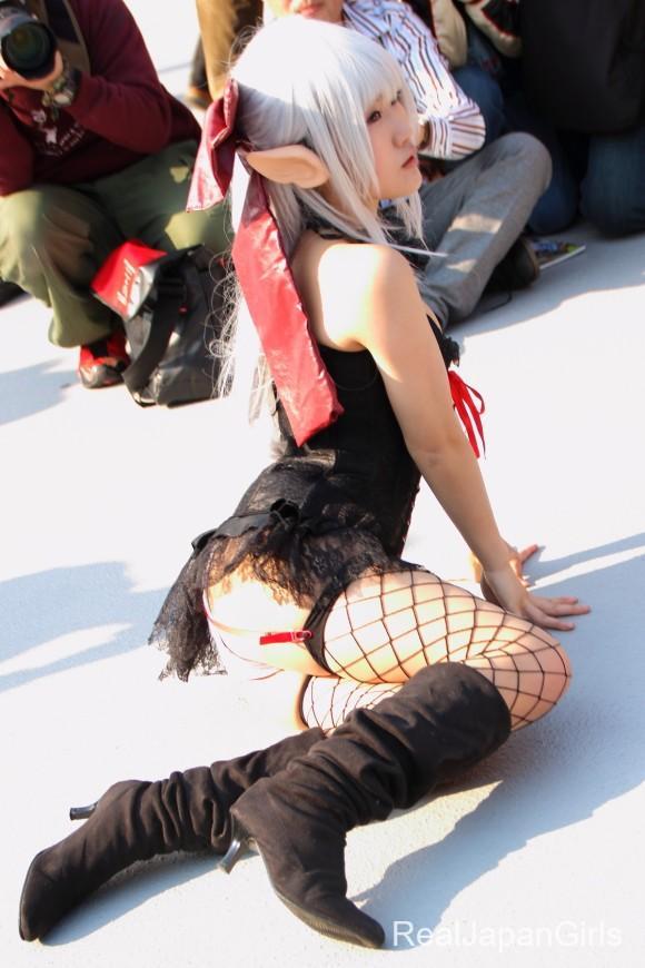 “Cheeky Panty Shots of Cosplay Girls”